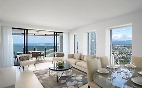 Soul Surfers Paradise 3 Bedroom Beach Apartment